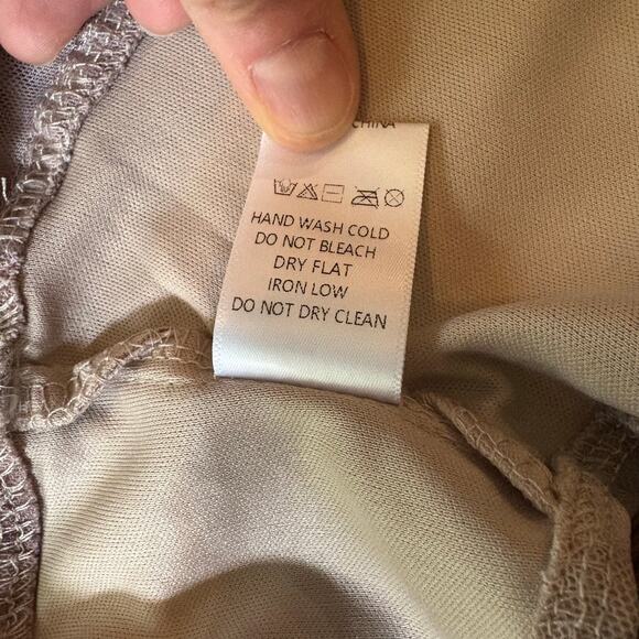 Windsor Corset Style Halter Top IT15966 Taupe XS NWT - Picture 5 of 6